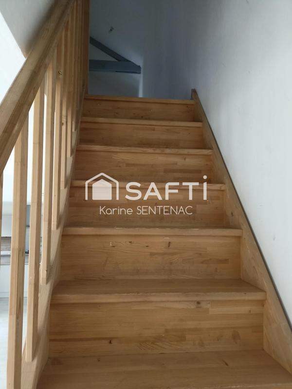 Maison - 157 m² - 8 pièces