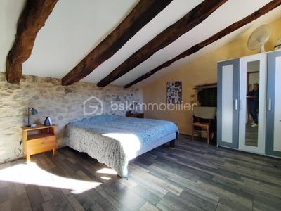 Maison de village - 80 m² - 5 pièces