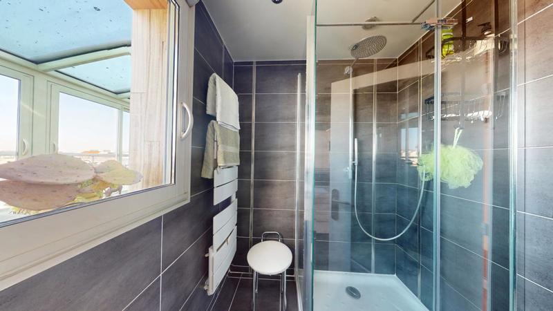 Duplex - 126 m² - 5 pièces