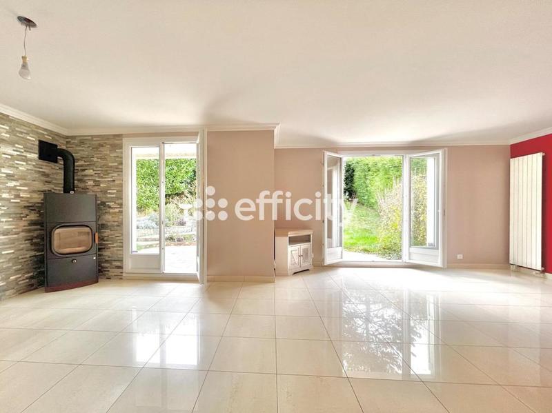 Maison - 140 m² - 7 pièces