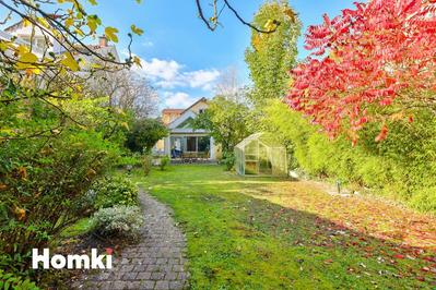 Appartement - 100 m² - 4 pièces