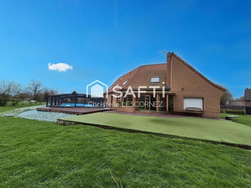 Maison - 227 m² - 6 pièces