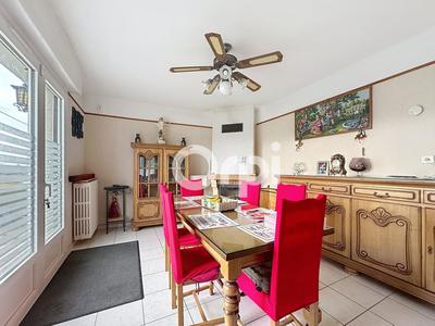 Maison - 83 m² - 3 pièces