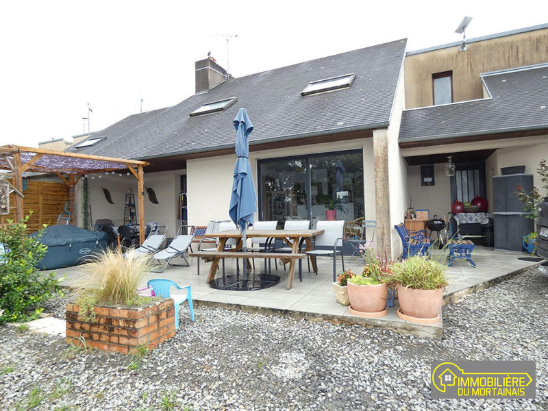 Maison - 108 m² - 4 pièces