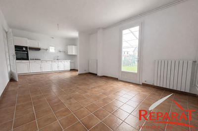 Maison - 90 m² - 4 pièces