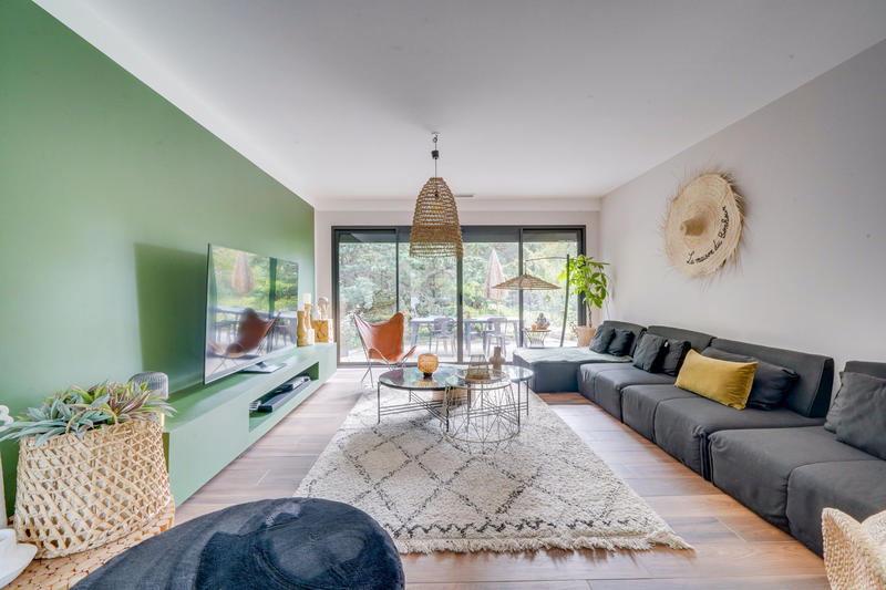 Maison - 180 m² - 6 pièces