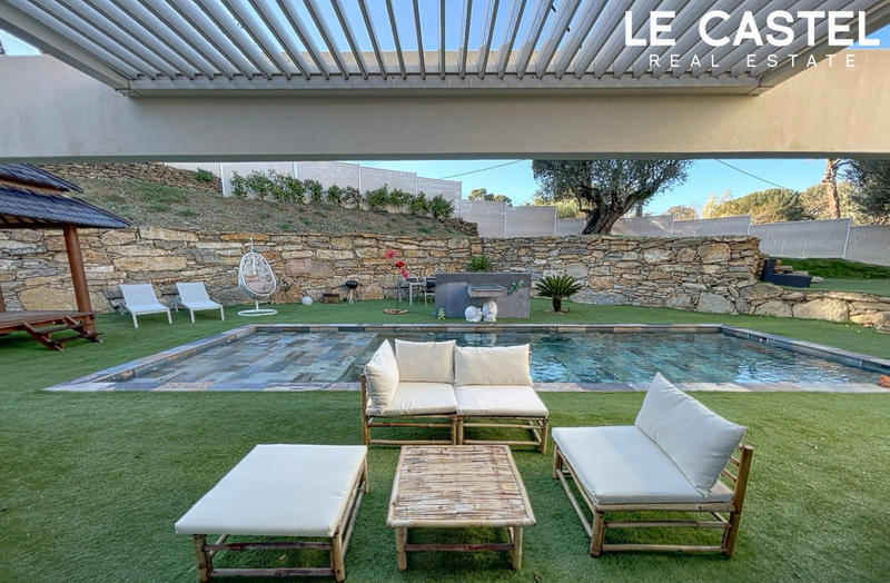 Maison contemporaine - 143 m² - 4 pièces