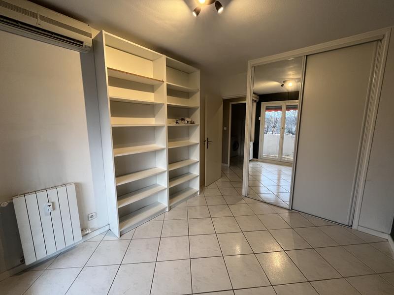 Appartement - 81 m² - 4 pièces