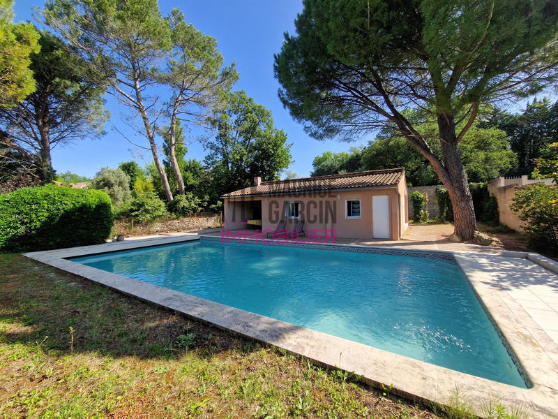 Maison - 197 m² - 5 pièces