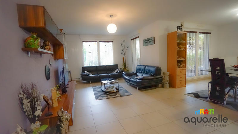Appartement - 81 m² - 3 pièces
