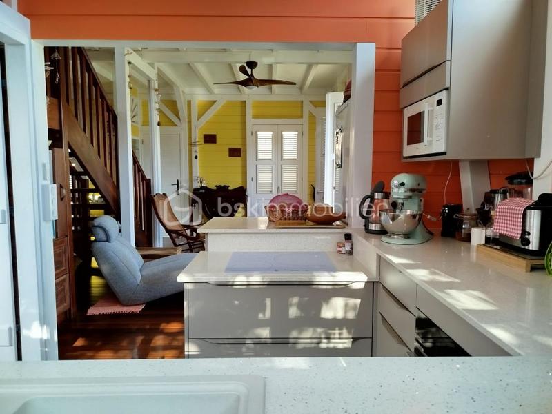 Maison traditionnelle - 83 m² - 3 pièces