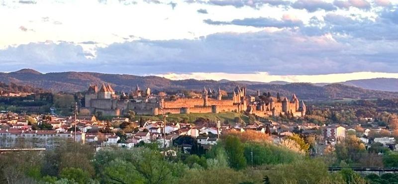 Appartement - 104 m² - 5 pièces