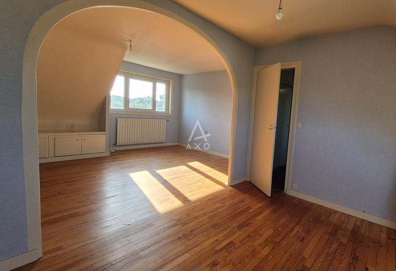 Maison - 155 m² - 6 pièces