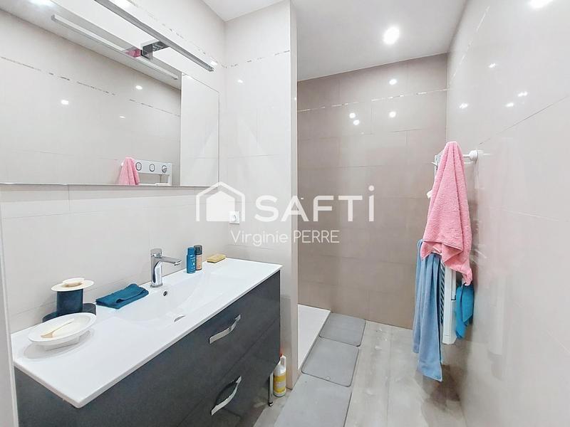 Maison - 412 m² - 14 pièces