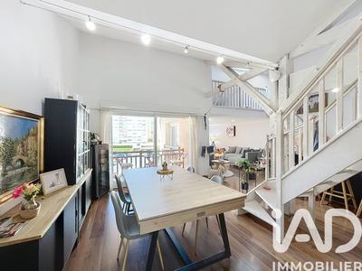 Duplex - 123 m² - 5 pièces