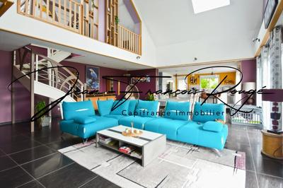 Maison - 200 m² - 7 pièces