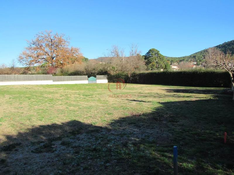 Terrain constructible - 2 376 m²