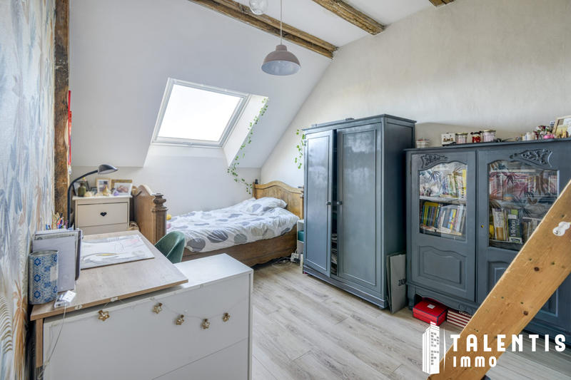 Appartement - 198 m² - 8 pièces