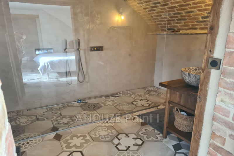 Maison - 225 m² - 6 pièces