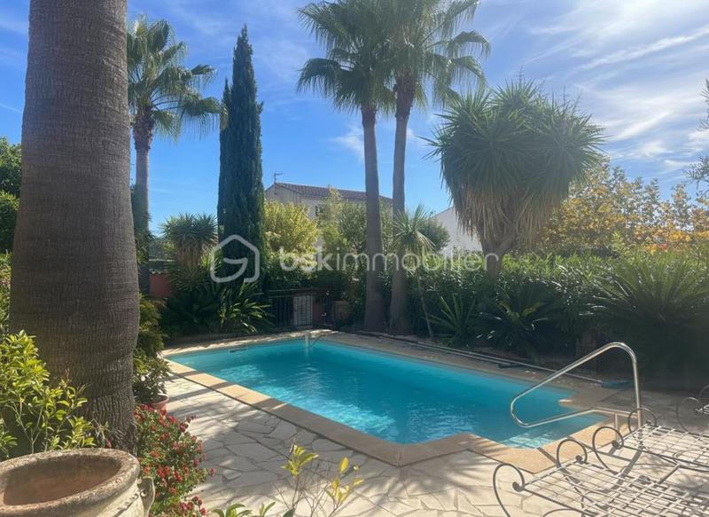 Maison - 163 m² - 5 pièces