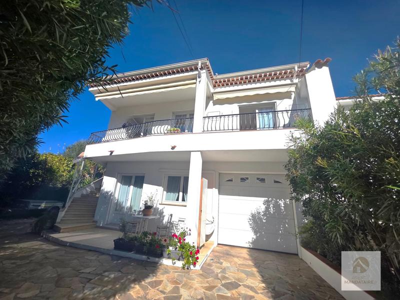 Maison - 105 m² - 4 pièces