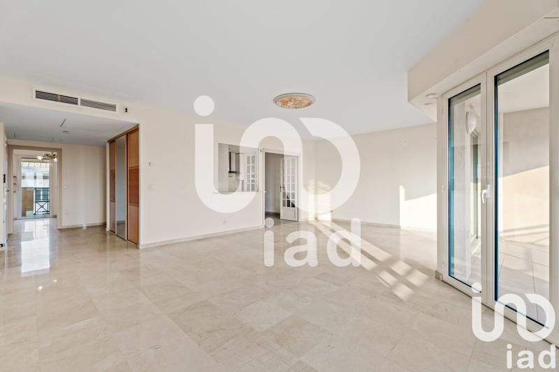 Appartement - 108 m² - 4 pièces