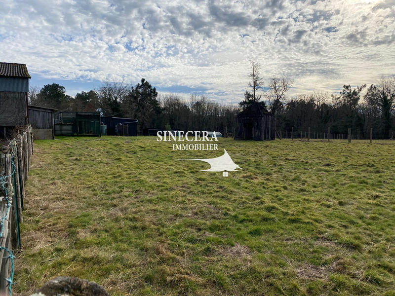 Maison - 227 m² - 9 pièces