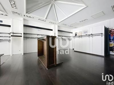 Local commercial - 145 m²