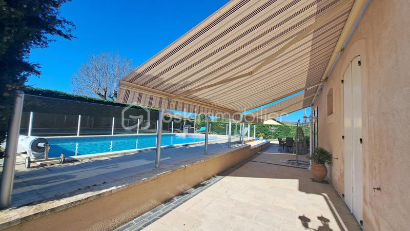 Corps de ferme - 170 m² - 8 pièces