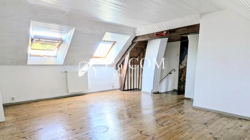 Maison - 95 m² - 4 pièces