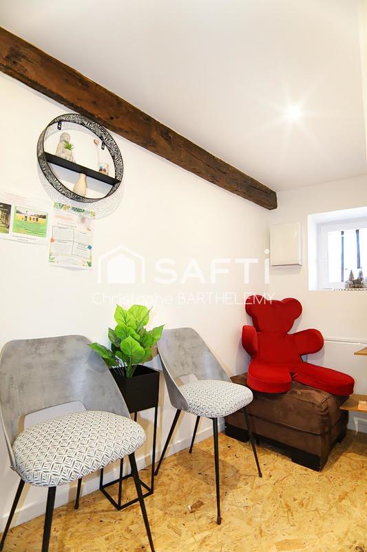 Maison - 119 m² - 8 pièces