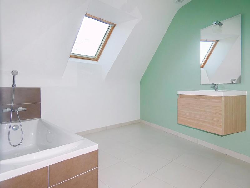 Maison - 137 m² - 5 pièces