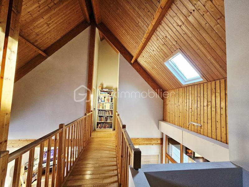 Propriété - 145 m² - 5 pièces