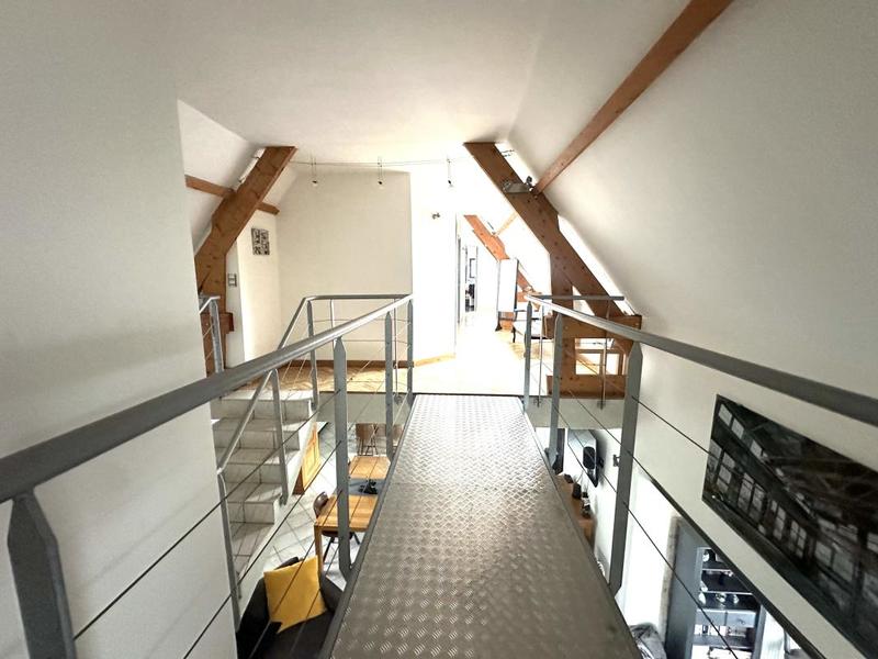 Maison - 200 m² - 7 pièces