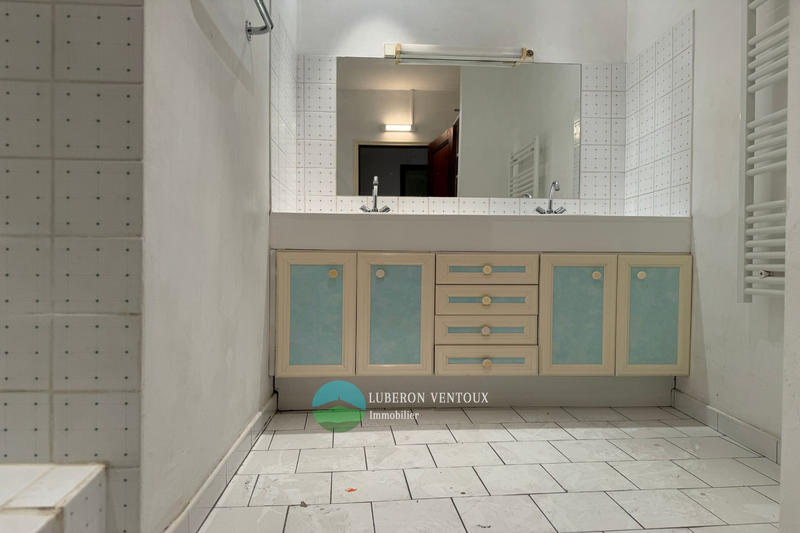 Appartement - 96 m² - 4 pièces