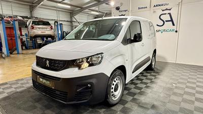 Peugeot Partner III Taille m 800kg 50kwh