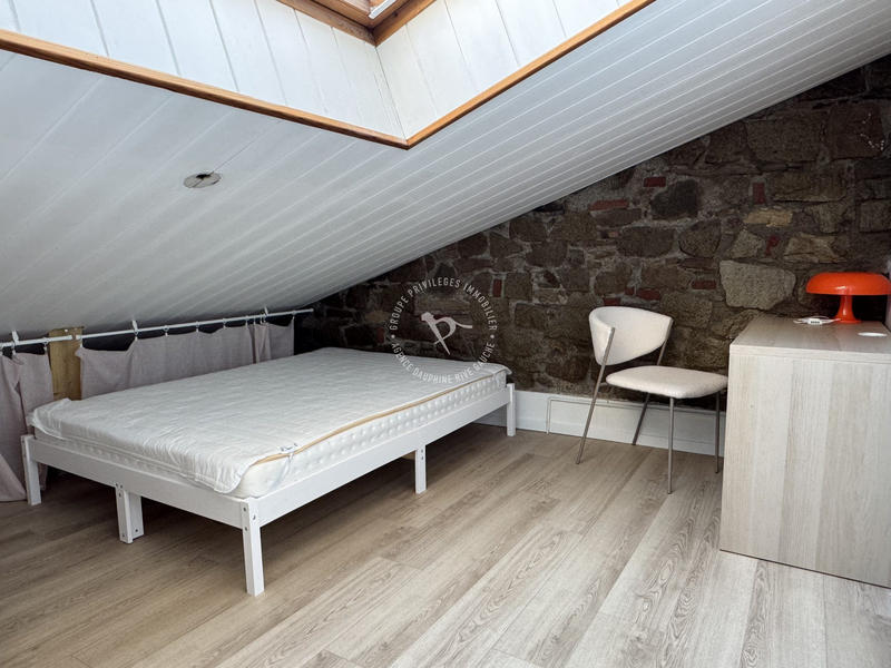 Appartement - 76 m² - 3 pièces