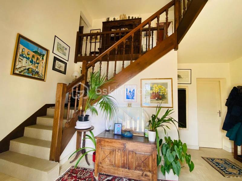 Maison ancienne - 246 m² - 7 pièces