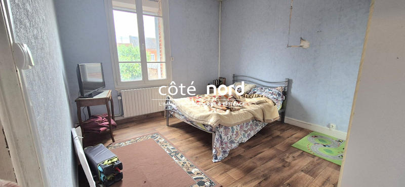 Maison - 250 m² - 7 pièces