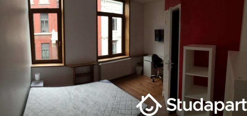 Chambre - 13 m² - 1 pièce