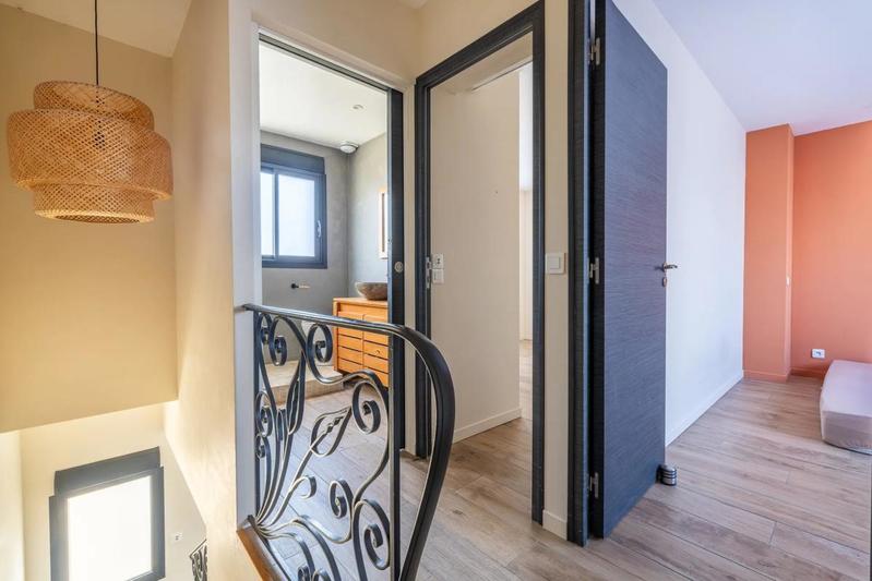 Maison - 96 m² - 4 pièces
