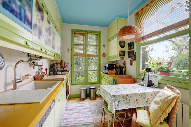 Maison - 199 m² - 14 pièces