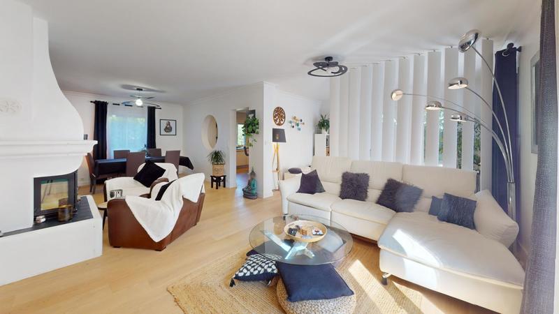 Maison - 185 m² - 4 pièces