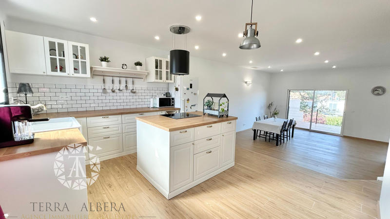 Villa - 127 m² - 5 pièces