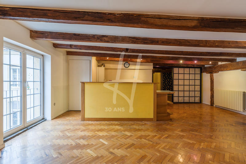 Appartement - 122 m² - 4 pièces