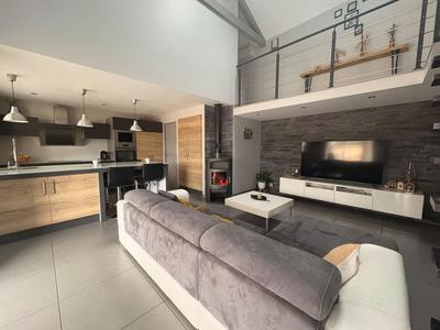 Maison - 116 m² - 6 pièces