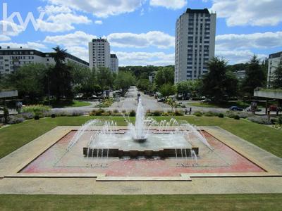 Fonds de commerce - Magasins - 106 m²