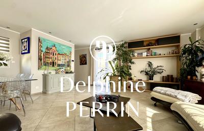 Maison - 96 m² - 4 pièces