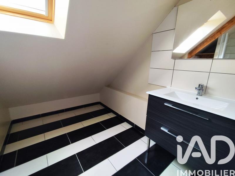 Maison - 135 m² - 7 pièces