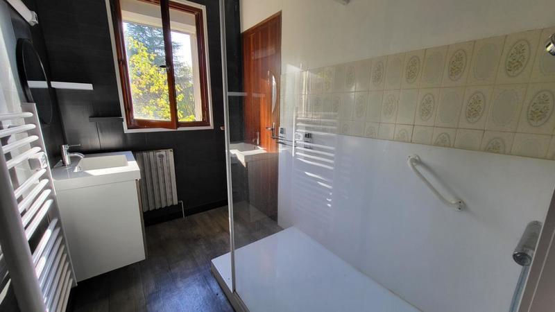 Maison - 115 m² - 8 pièces